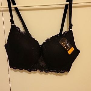 Lukasi lace underwire bra size 40C